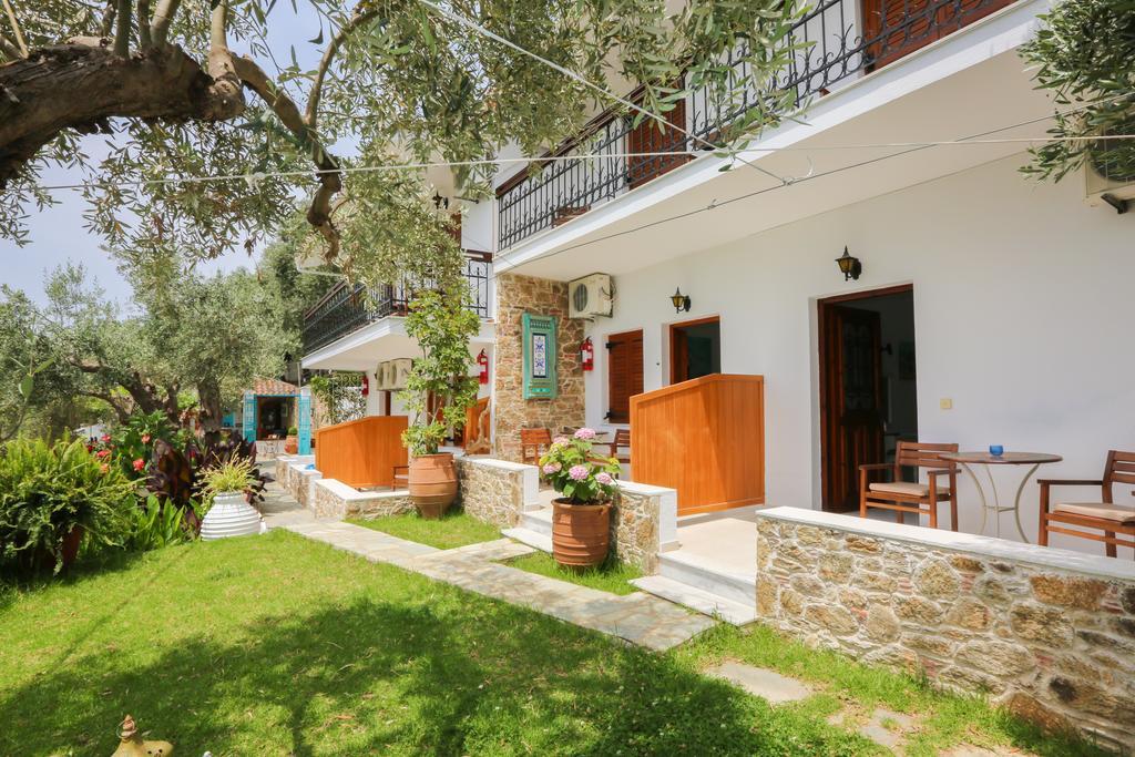 Studios Villa Eleni Platanias  Екстериор снимка